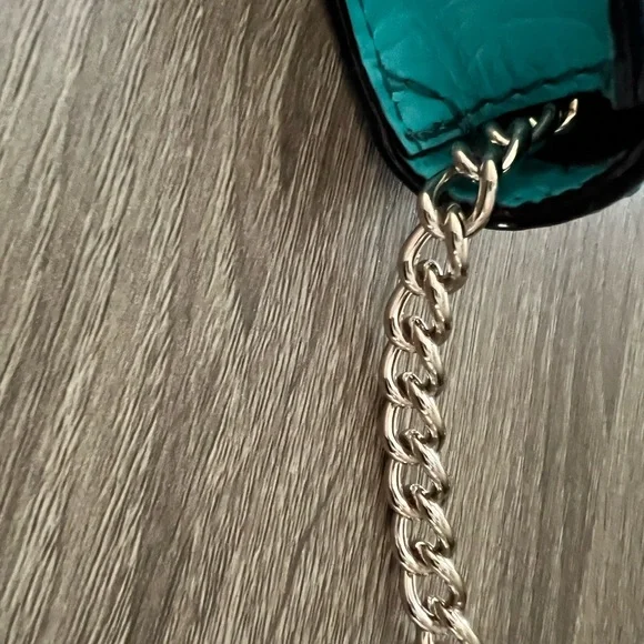 EUC Kate Spade Tiffany Blue Purse - Picture 4 of 13